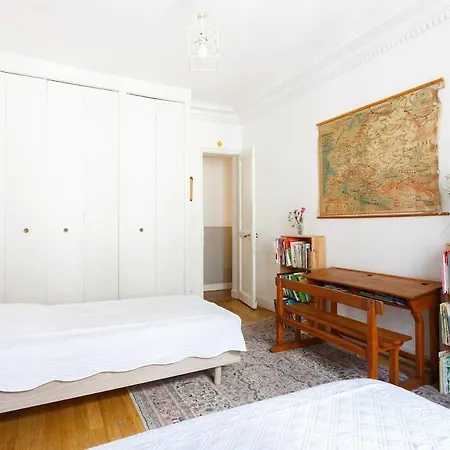 Appartamento Family - Mon - Close Need- Cosy Modern & Comfort - Free Travel Guide