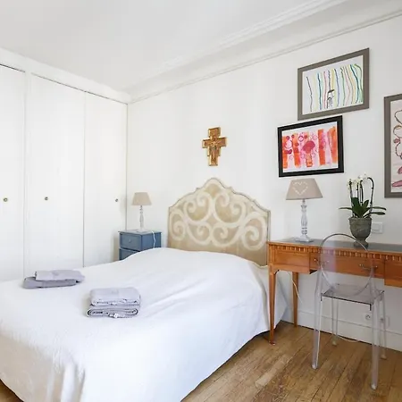 아파트 Family - Mon - Close Need- Cosy Modern & Comfort - Free Travel Guide 파리